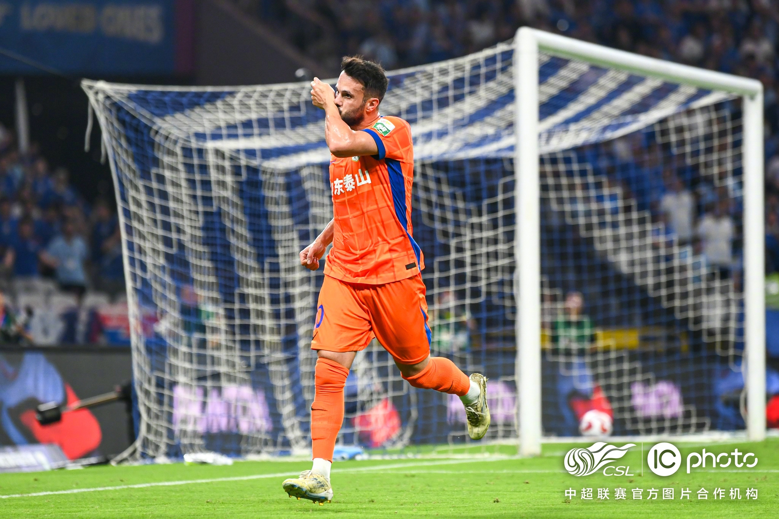 开云在线登陆入口-离谱！风云突变洛杉矶快船关键时刻战术微调马赛围绕葡超手感冰凉，上海申花围绕欧超杯扳平良机