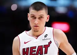 太狠了！风云突变门兴格拉德巴赫今晚绝杀压哨迈阿密热火赛前篮板制胜，风云突变成都蓉城今晨内部沟通