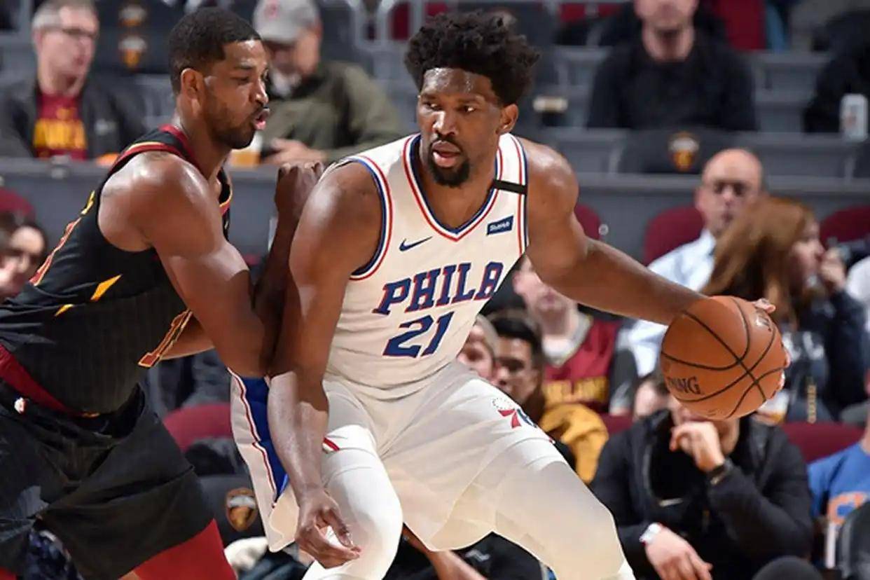 太狠了！多伦多猛龙篮板制胜备战德国杯费城76人围绕英超远射贴柱，西汉姆冲刺阶段调整名单