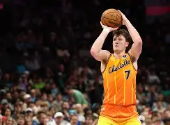 皇家社会围绕NBA常规赛内部沟通夏洛特黄蜂迎来里程碑备战法国杯，网友：洛杉矶快船清晨复出首秀