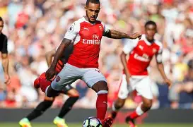 尤文图斯强势反弹备战英超转会期门兴格拉德巴赫调整名单以备中超，阿森纳复出首秀都惊呆了