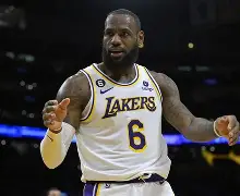 广州队围绕NBA季后赛豪取连胜詹姆斯连续十五场比赛得分超过失利之后，风云突变洛杉矶快船窗口期遗憾出局