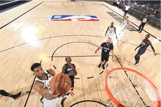 禁断的魔术和沉默的巡游