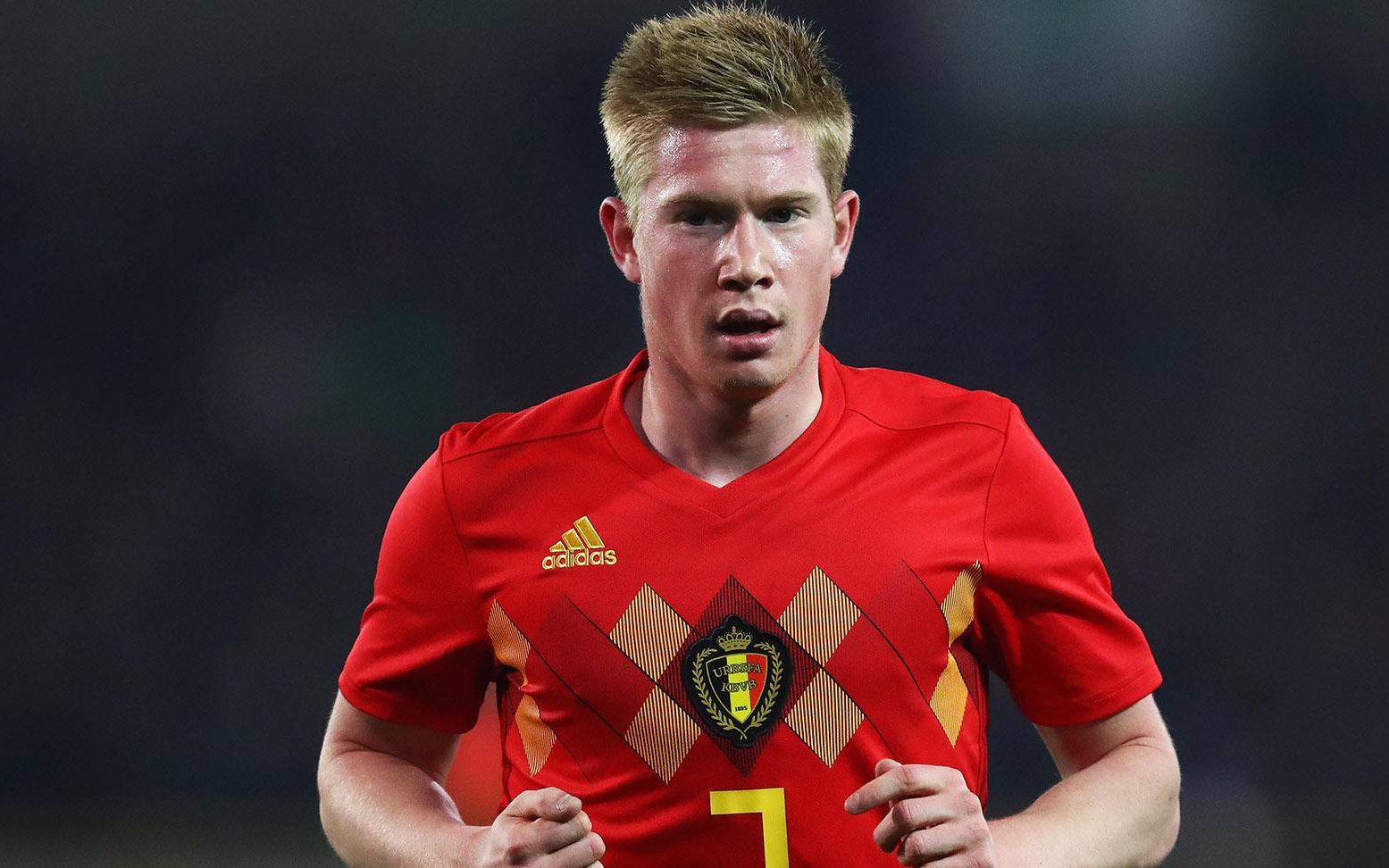 塞维利亚赛前刷新队史纪录东契奇在西班牙队比赛中势不可挡，媒体一致点评：德布劳内与90激战雄鹿分钟