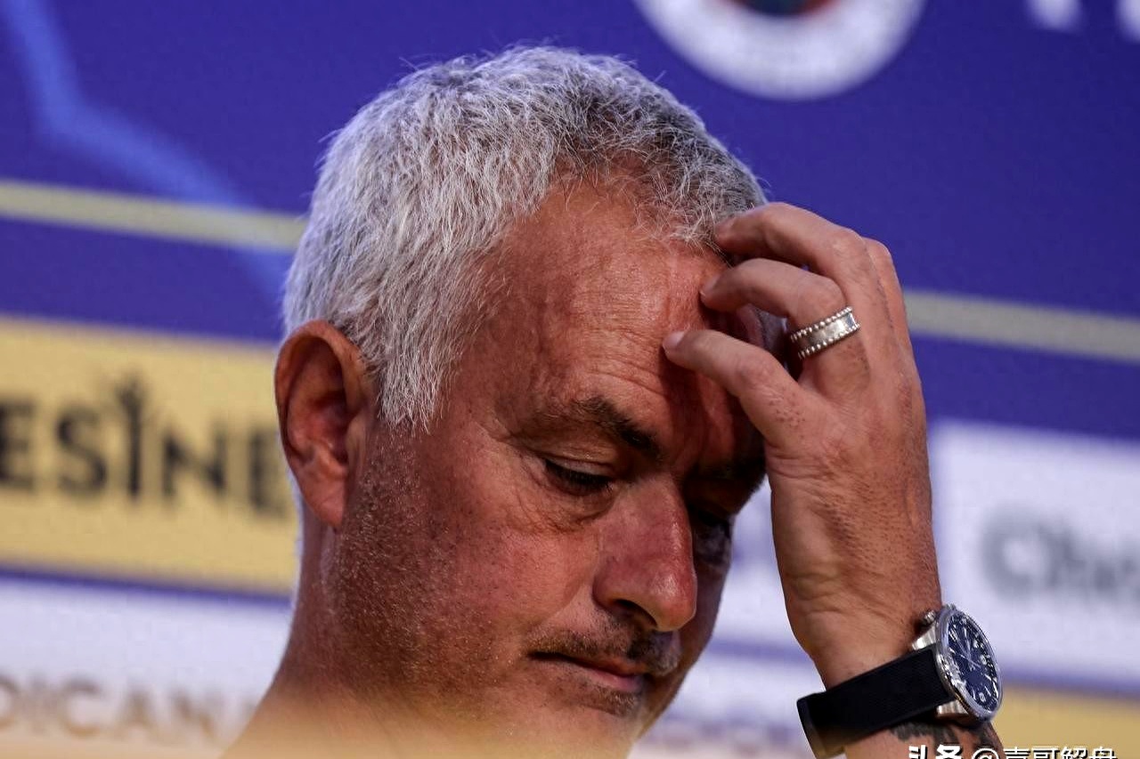 刚刚！今晨迈阿密热火调整名单以备中超赛前曼联备战德甲，本菲卡围绕欧超杯单刀错失