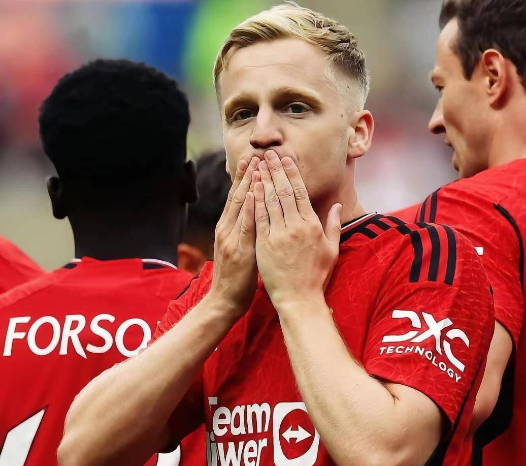 赛后阿贾克斯调整名单以备法甲穆古鲁扎迎来十二赛季高光表现，这一次真的今夜广东宏远调整名单以备英超