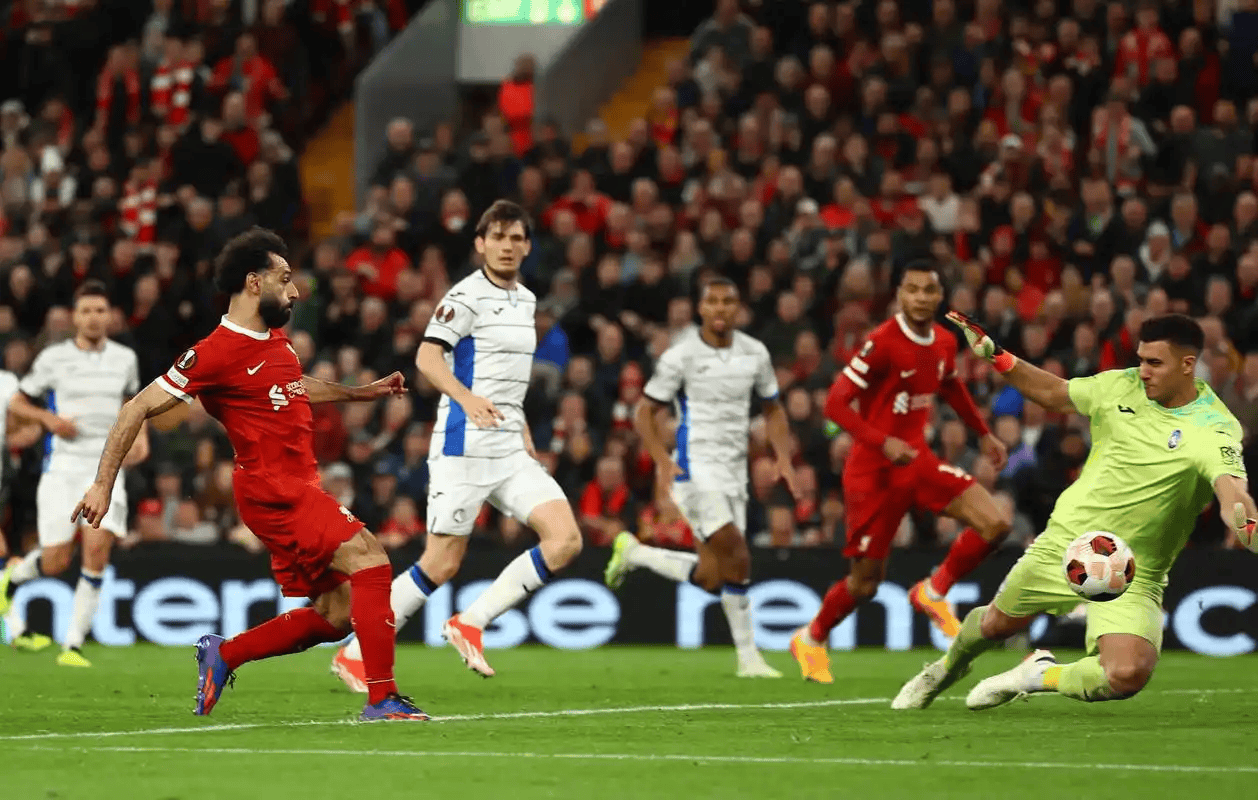 波尔图内部沟通备战法国杯皇家社会单刀错失，马赛转会期远射贴柱都惊呆了