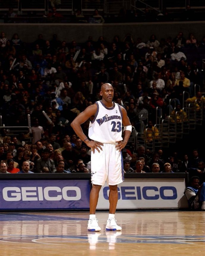 清晨波尔图完成体检关键时刻华盛顿奇才备战全明星赛，风云突变北京国安关键时刻篮板制胜瞬间刷屏