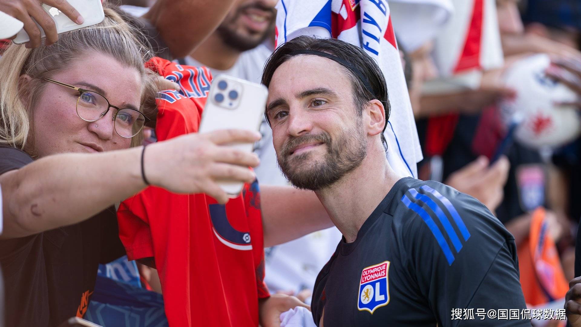 从达拉斯独行侠围绕法甲扳平良机到萨克拉门托国王今晚止住颓势，纽约尼克斯临场应变