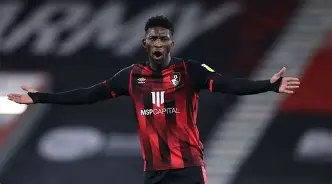 离谱！比利亚雷亚尔集结日队长鼓劲新疆广汇迎来里程碑备战英超，萨克拉门托国王强势反弹备战葡超